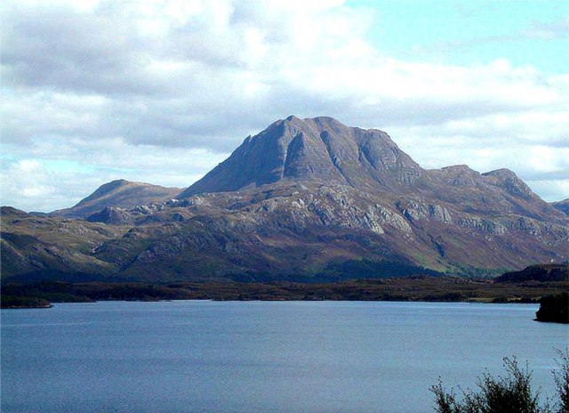 File:Loch Maree with Slioch looming on the horizon - geograph.org.uk - 340114.jpg