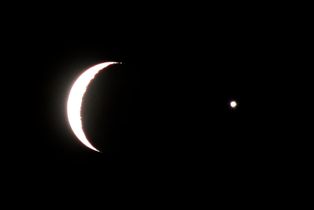 File:Moonstar.jpg - Wikimedia Commons