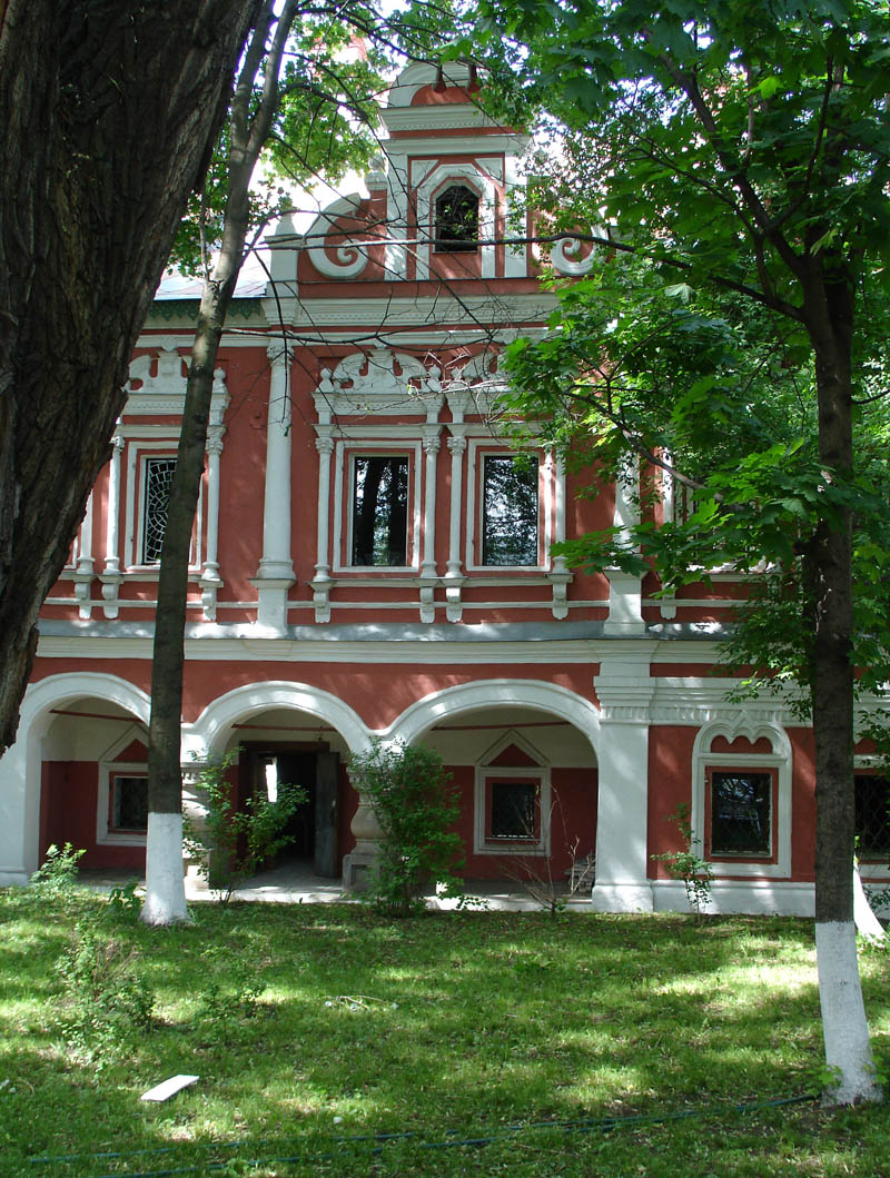 москва харитоньевский переулок