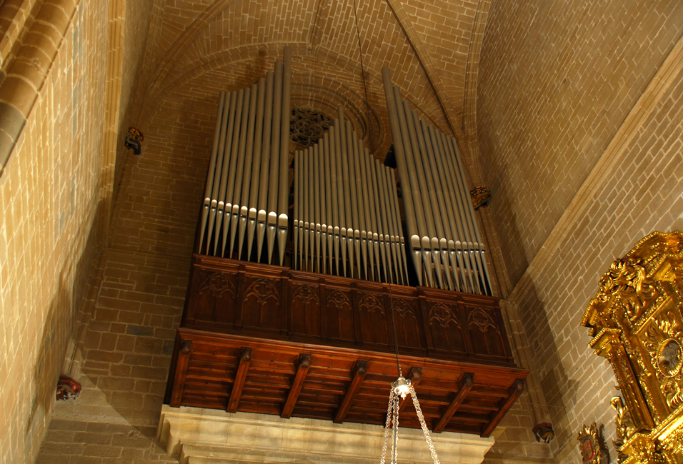 órgano Roqués-OESA-Orgamusik de la catedral de Pamplona