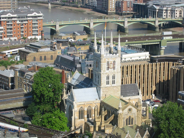 File:Southwark Cathedral - geograph.org.uk - 16908.jpg