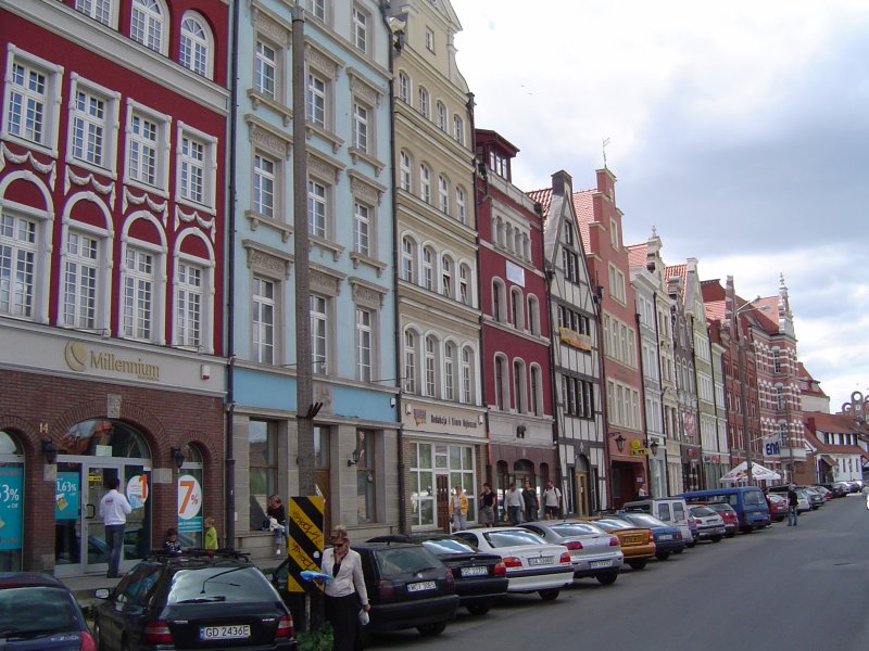 File:Stągiewna Street in Gdańsk, Poland.jpg