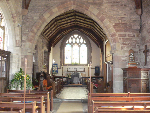 File:St Weonard's Church, interior - geograph.org.uk - 2748155.jpg