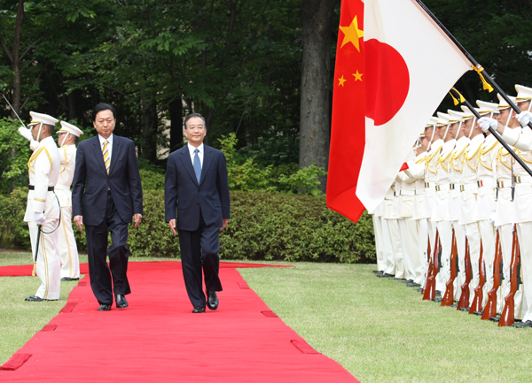 File:Yukio Hatoyama and Wen Jiabao May 2010 (1).jpg