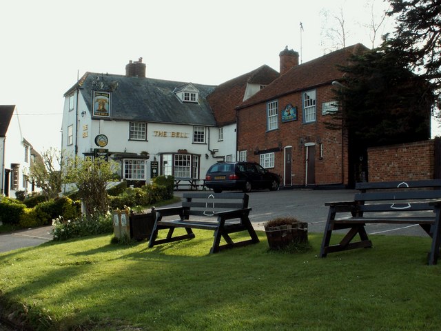 'The Bell' inn at Purleigh - geograph.org.uk - 757713