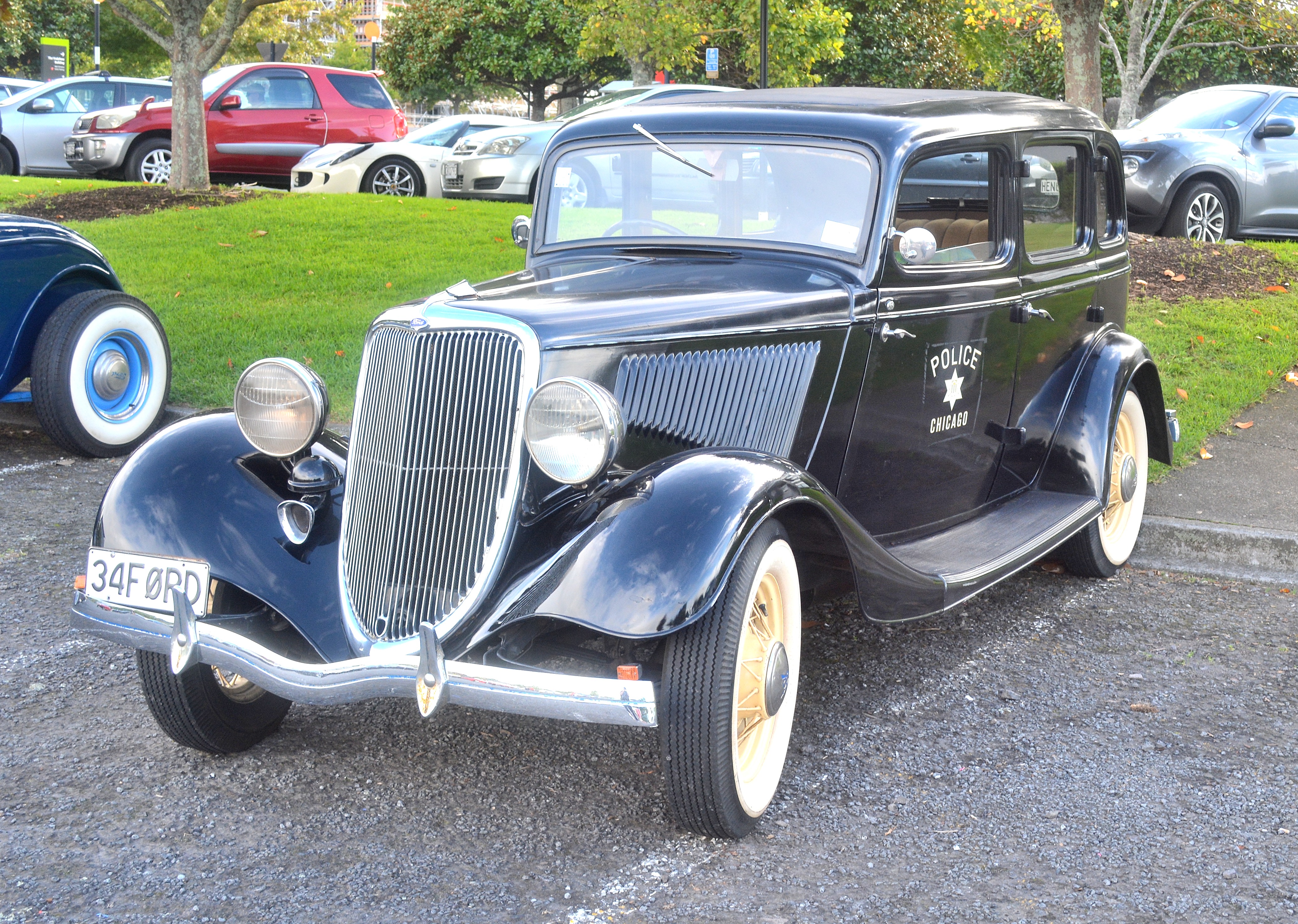 V ford. Ford v8. Ford v8 1934 sedan. Ford v8 sedan. Ford v 8 1931.