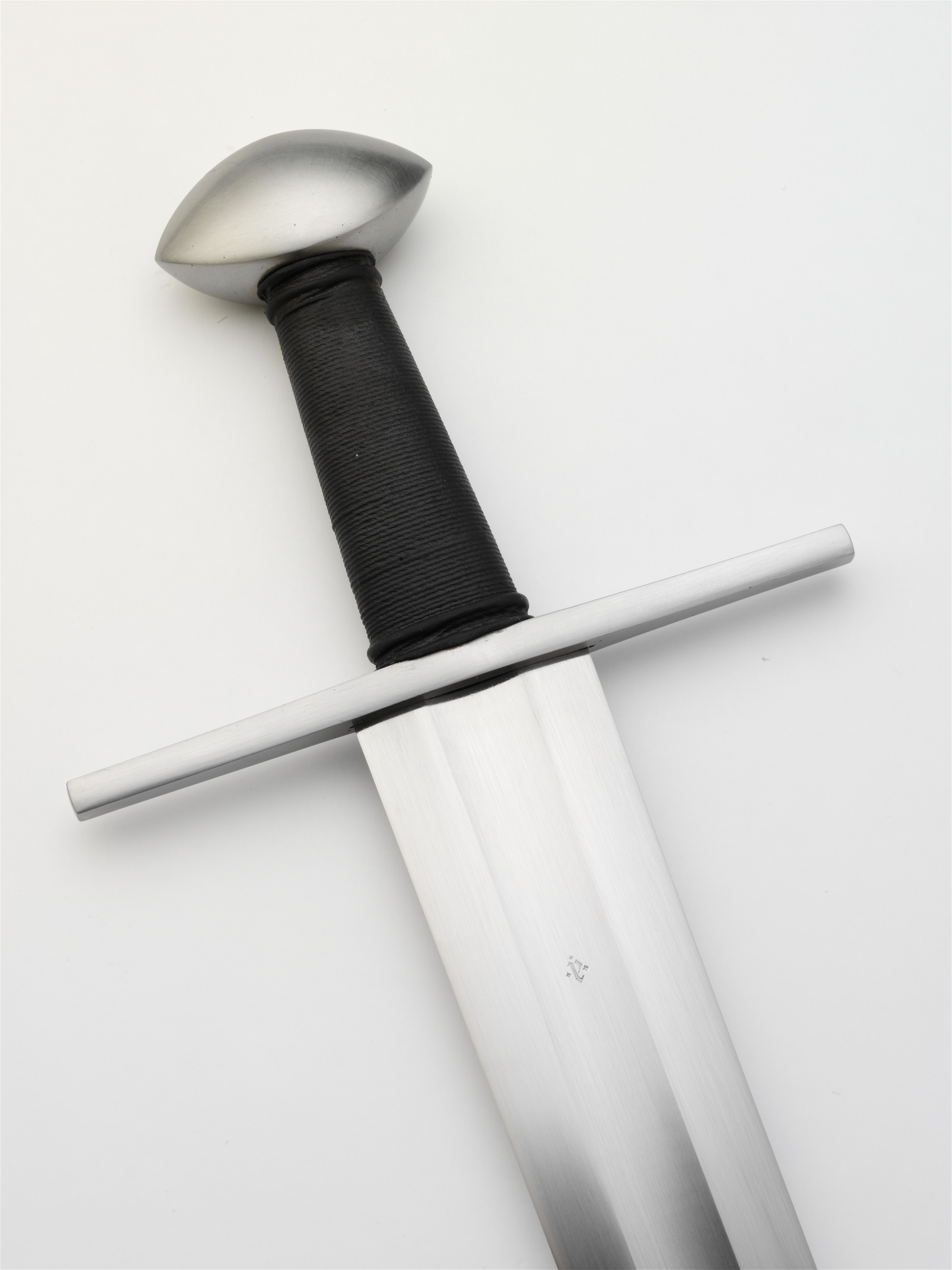 Шестой меч. 6 Мечей. Medieval Sword. 6 Мечей личность. Мечи vi