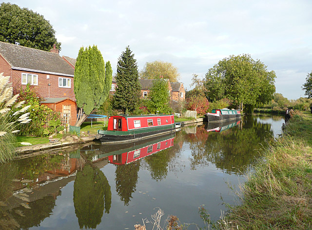 File:Canal-side housing at Shardlow, Derbyshire - geograph.org.uk - 1555048.jpg