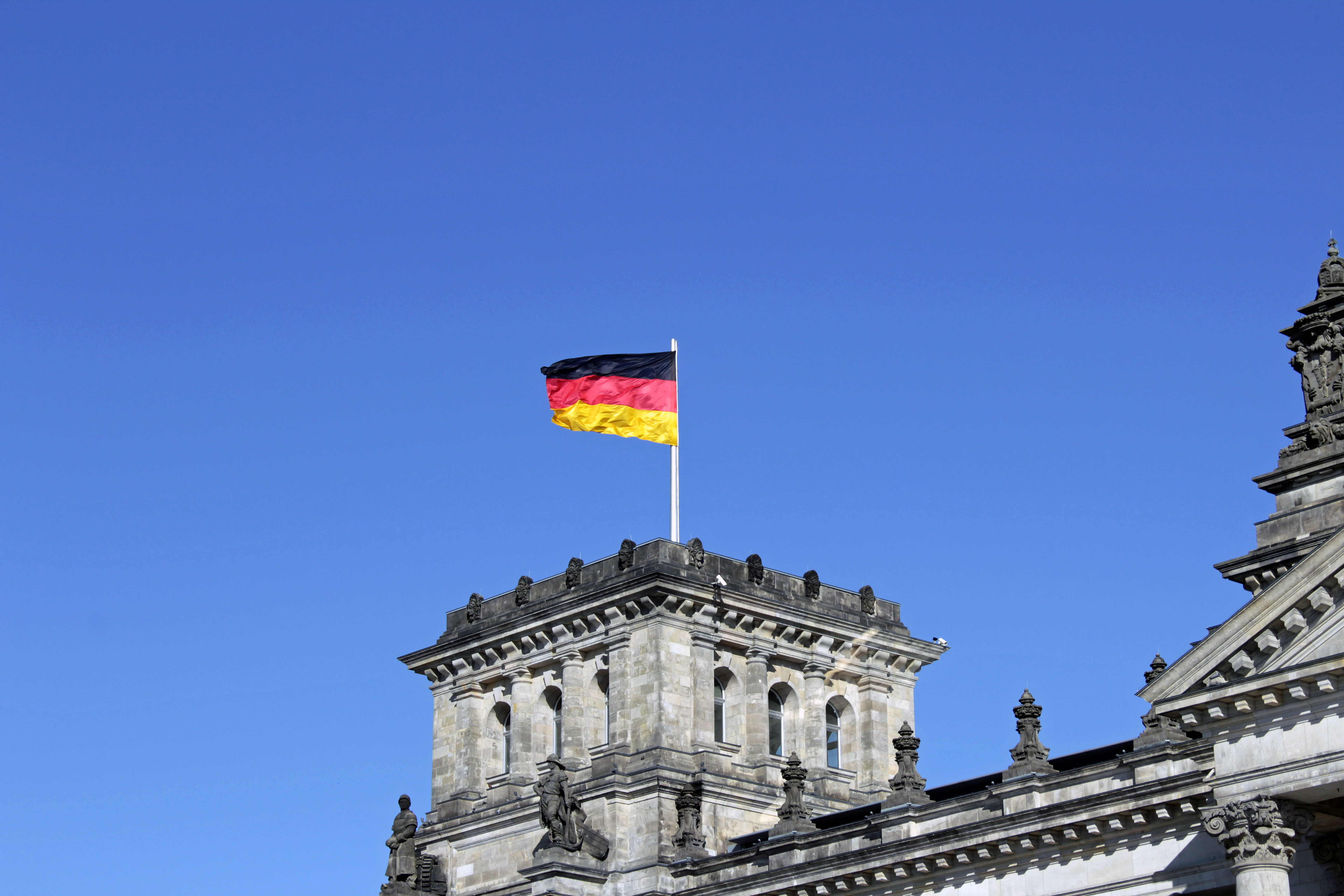 File:Flagge Deutschlands (10939616475).jpg - Wikimedia Commons
