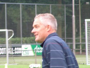 <span class="mw-page-title-main">Hans Segers</span> Dutch footballer (born 1961)