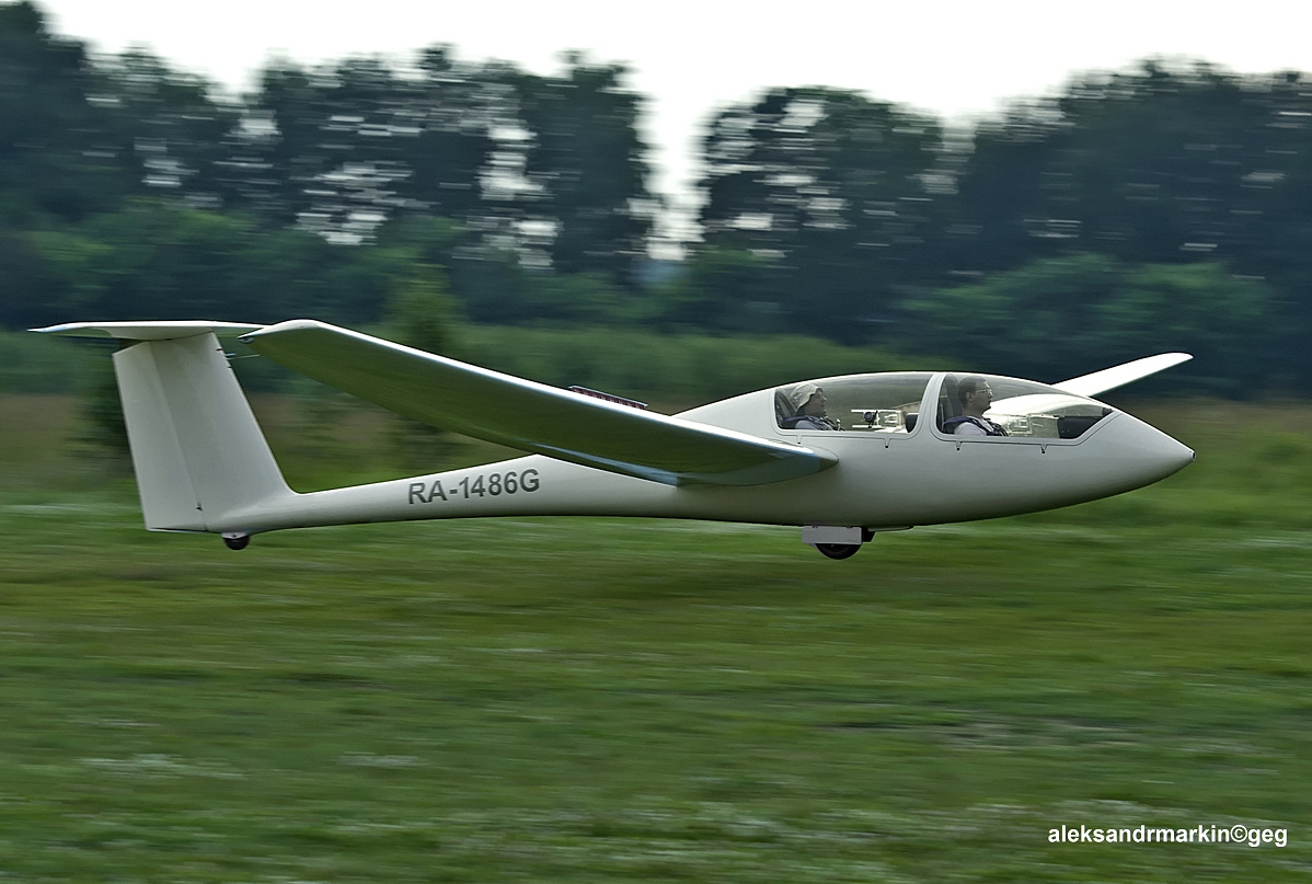 Grob Glider, Aircraft