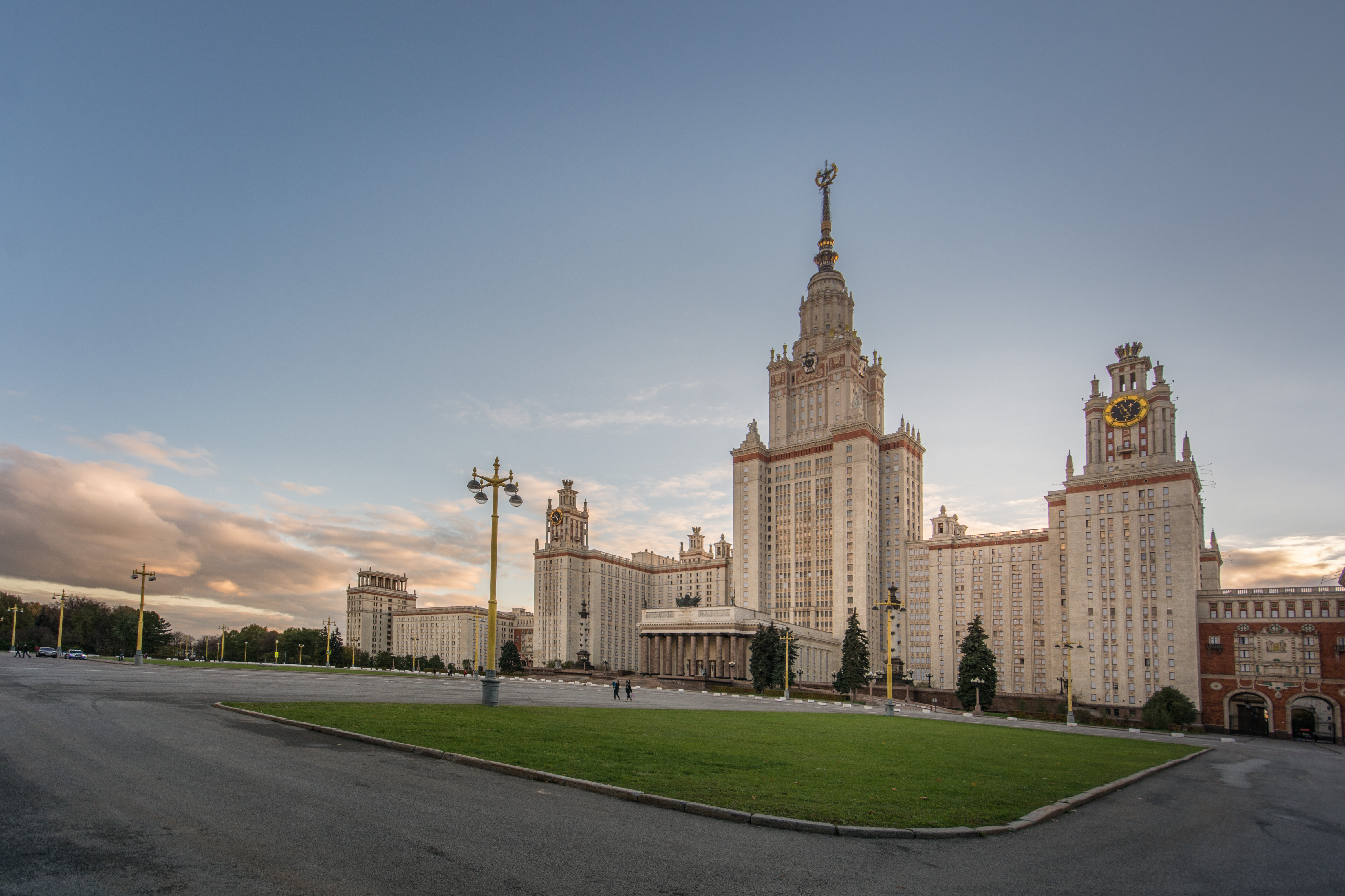 Московский государственный университет фото в москве