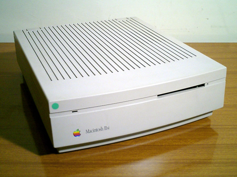 File:Macintosh IIsi.jpg