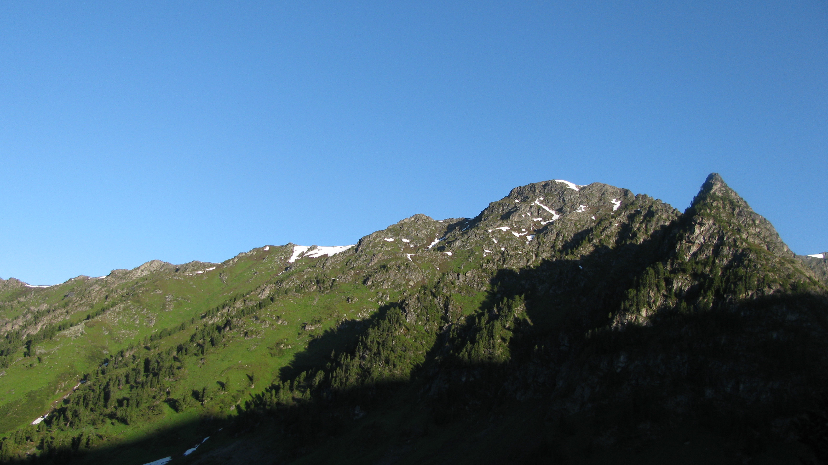 Горный хребет Апусени, Румыния