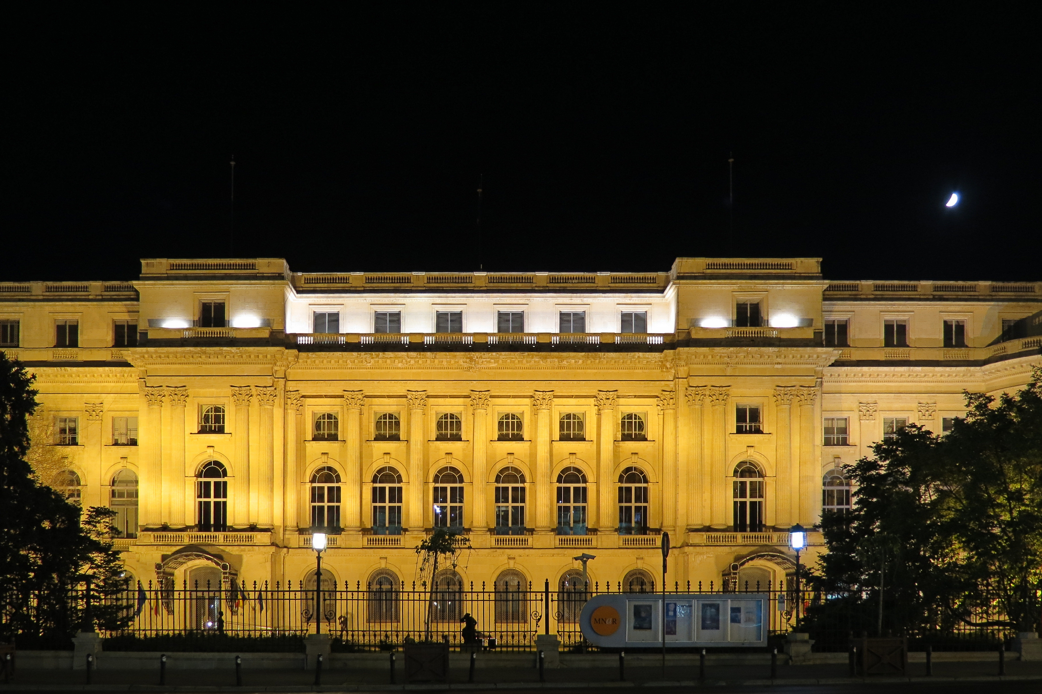 National Museum of Art of Romania - Wikipedia