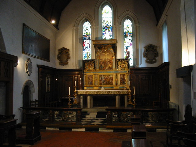 File:The alter in St Mary the Virgin church, Elham - geograph.org.uk - 956092.jpg