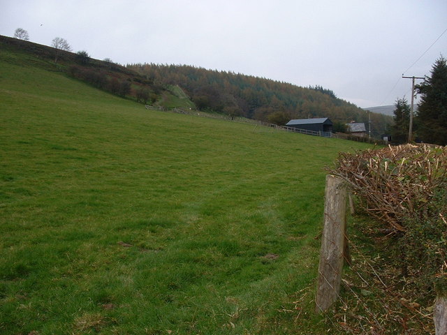 File:Ty Bach - geograph.org.uk - 608521.jpg