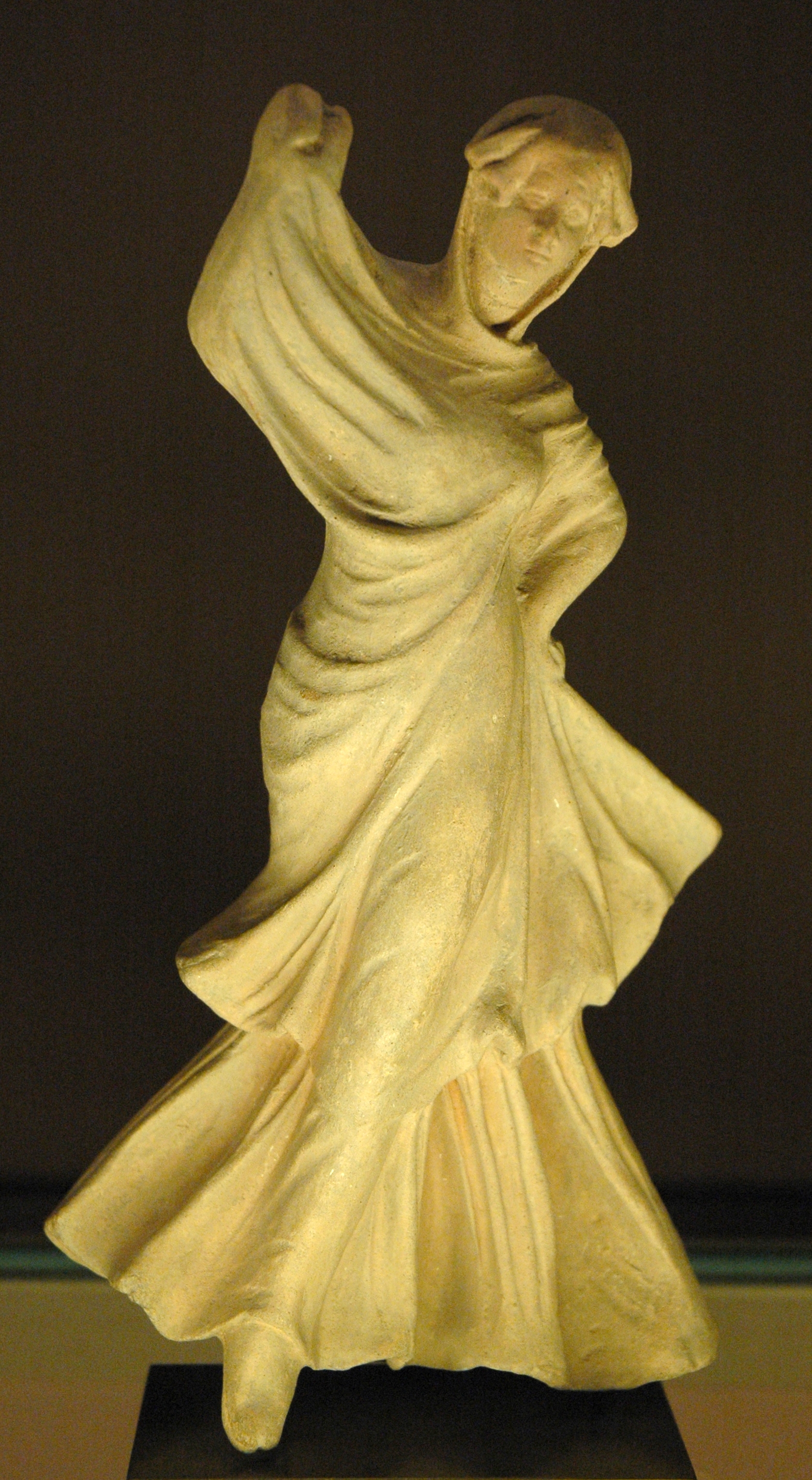 Statue of woman dancing
