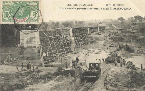 File Voie Ferree Provisoire Sur Le N Zi A Dimbokro Carte Postale Coll E T W C Png Wikimedia Commons