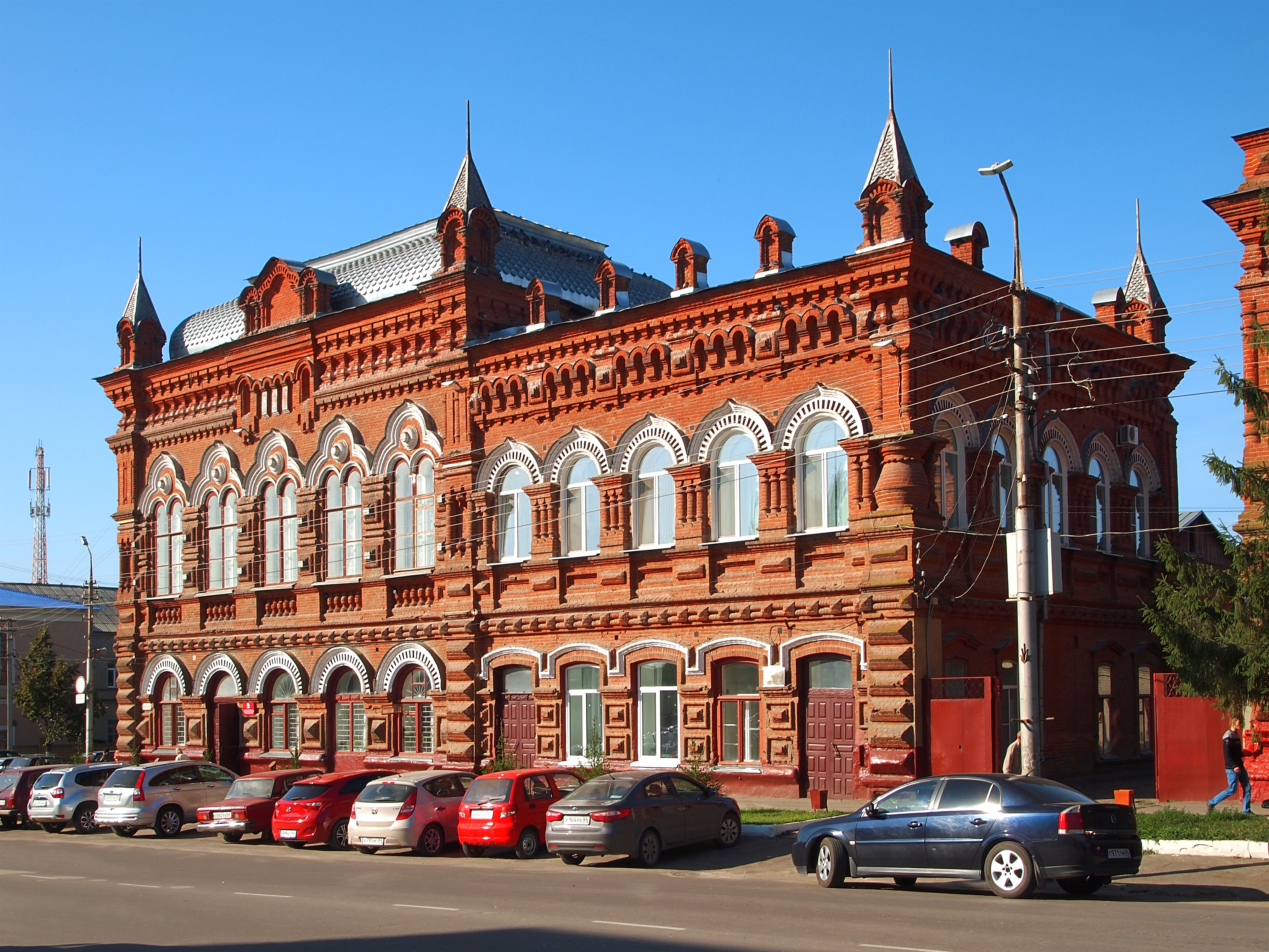 Администрация аткарск. Здание земской управы Буинск. Здание собрания уездного Аткарск. Здание гимназии Аткарск. Город Аткарск Саратовская область.