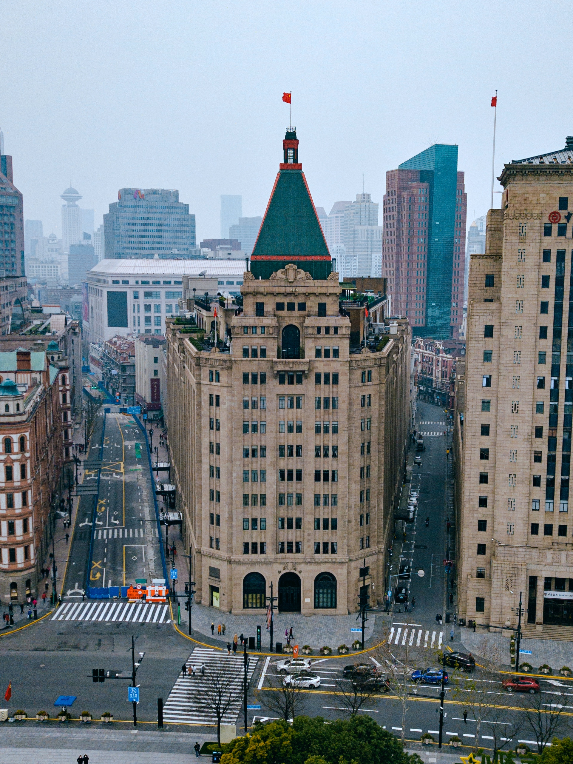 Fairmont Peace Hotel - Luxury Hotel in Shanghai (China)