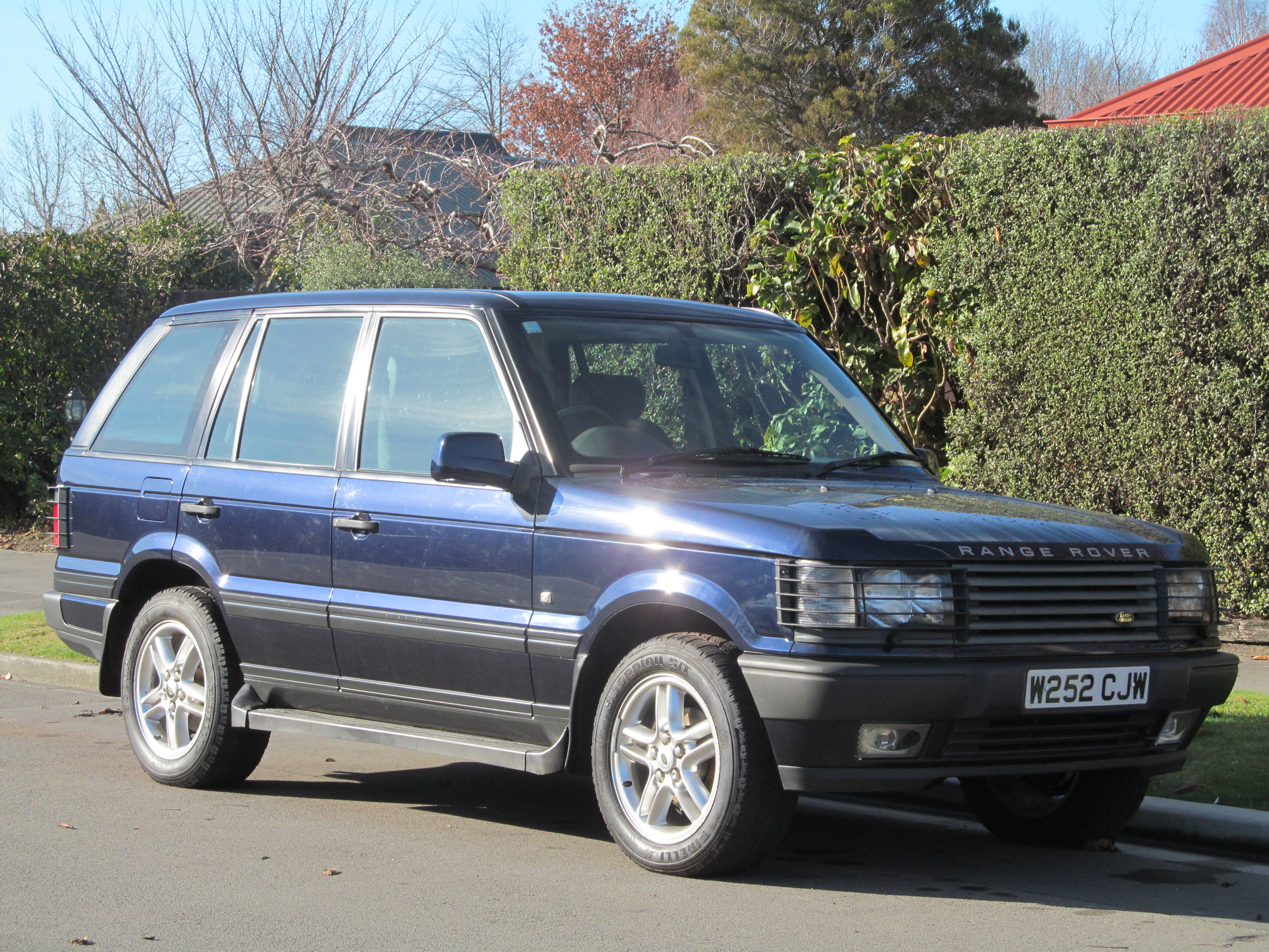 Range Rover - Wikipedia