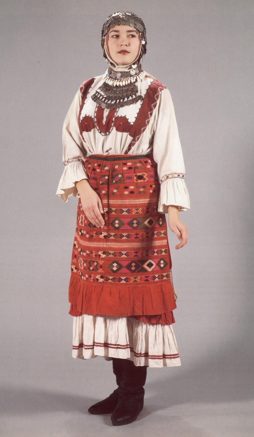 Folk costume - Wikipedia