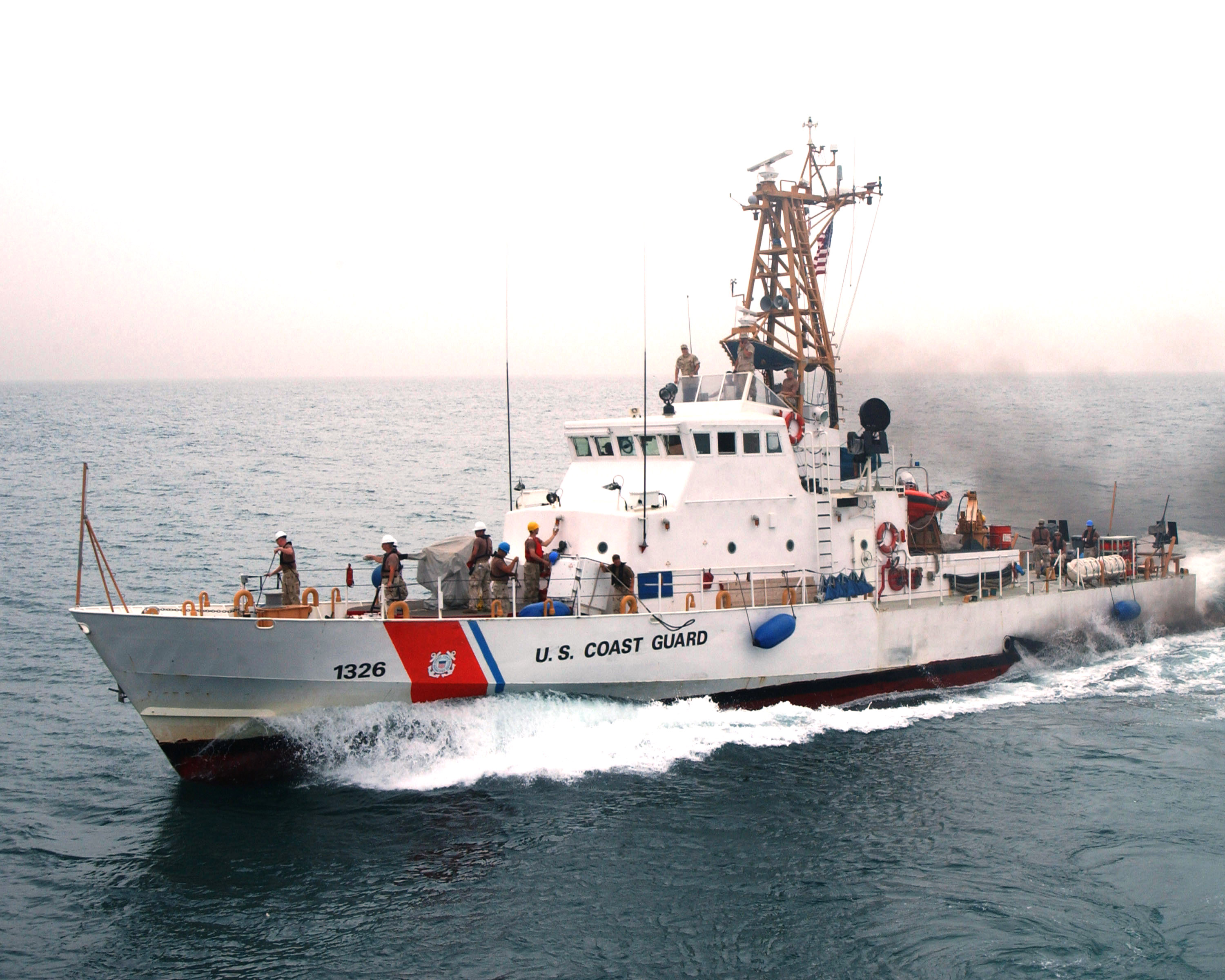 File:Coast Guardsmen aboard U.S Coast Guard Cutter Monomoy ...