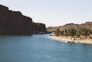 File:Colorado River behind Parker Dam1.jpg