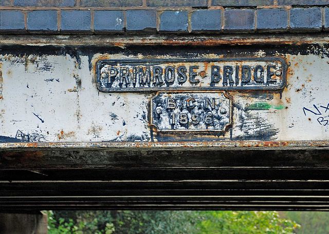 File:Dudley No 2 Canal - geograph.org.uk - 1272815.jpg