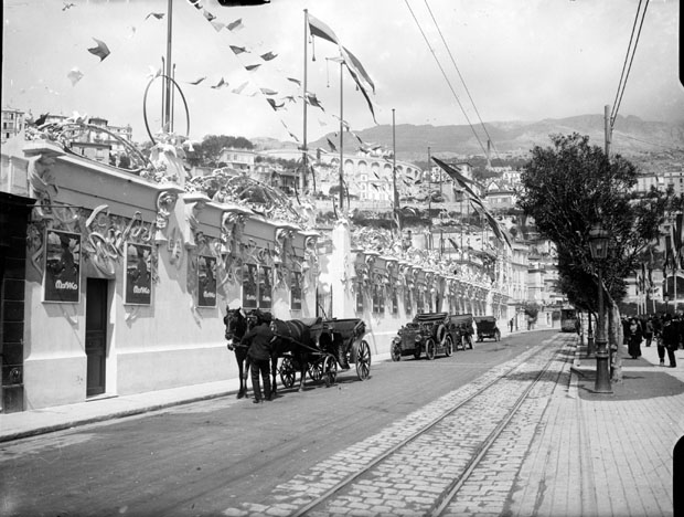 File:Exposition des canots autos, Monaco, avril 1905 (5619067954).jpg
