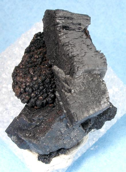 File:Goethite-Manganite-LTH38A.JPG