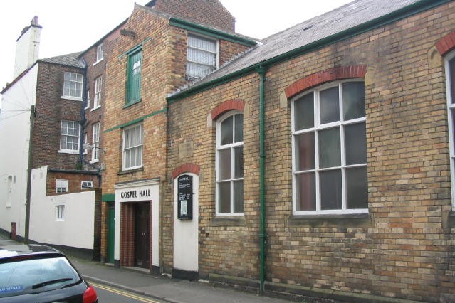 File:Gospel Hall - geograph.org.uk - 278979.jpg