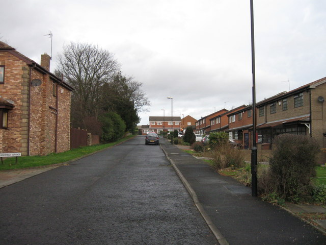 File:Highfield Drive, Chilton Moor - geograph.org.uk - 2706621.jpg