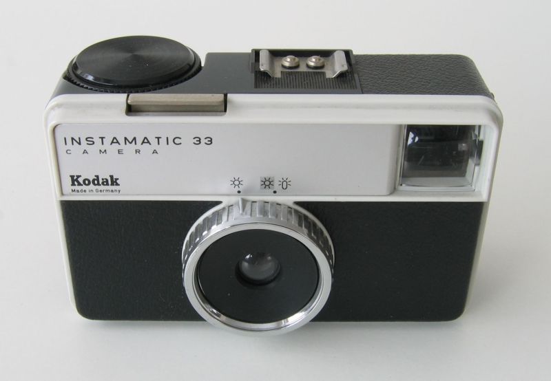 File:KodakInstamatic33.jpg