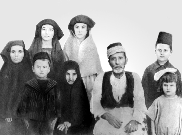 File:Mübadil GENCER Ailesi-(1923).jpg