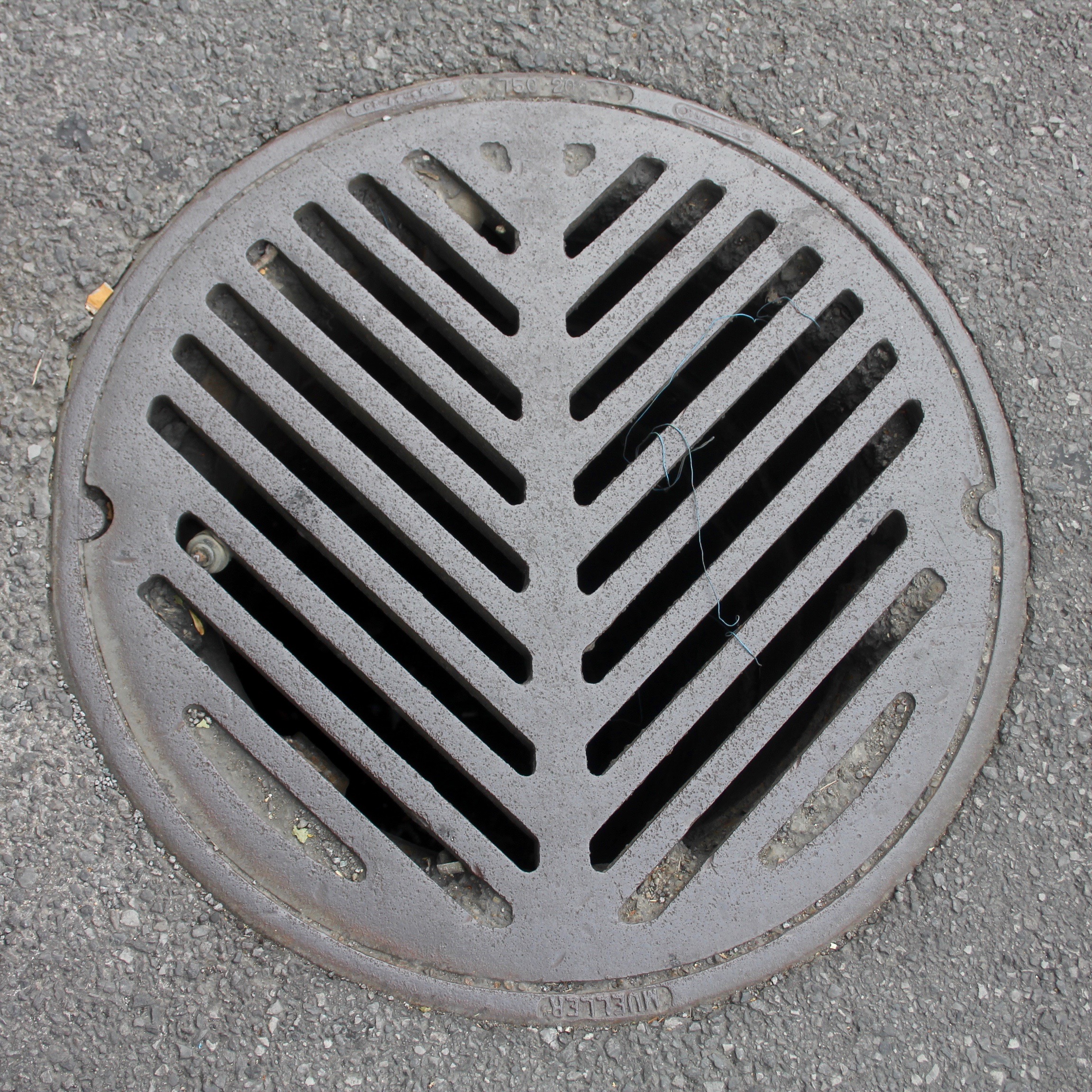 Manhole cover - Wikipedia