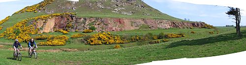 File:N Berwick Law Quarry - geograph.org.uk - 140404.jpg