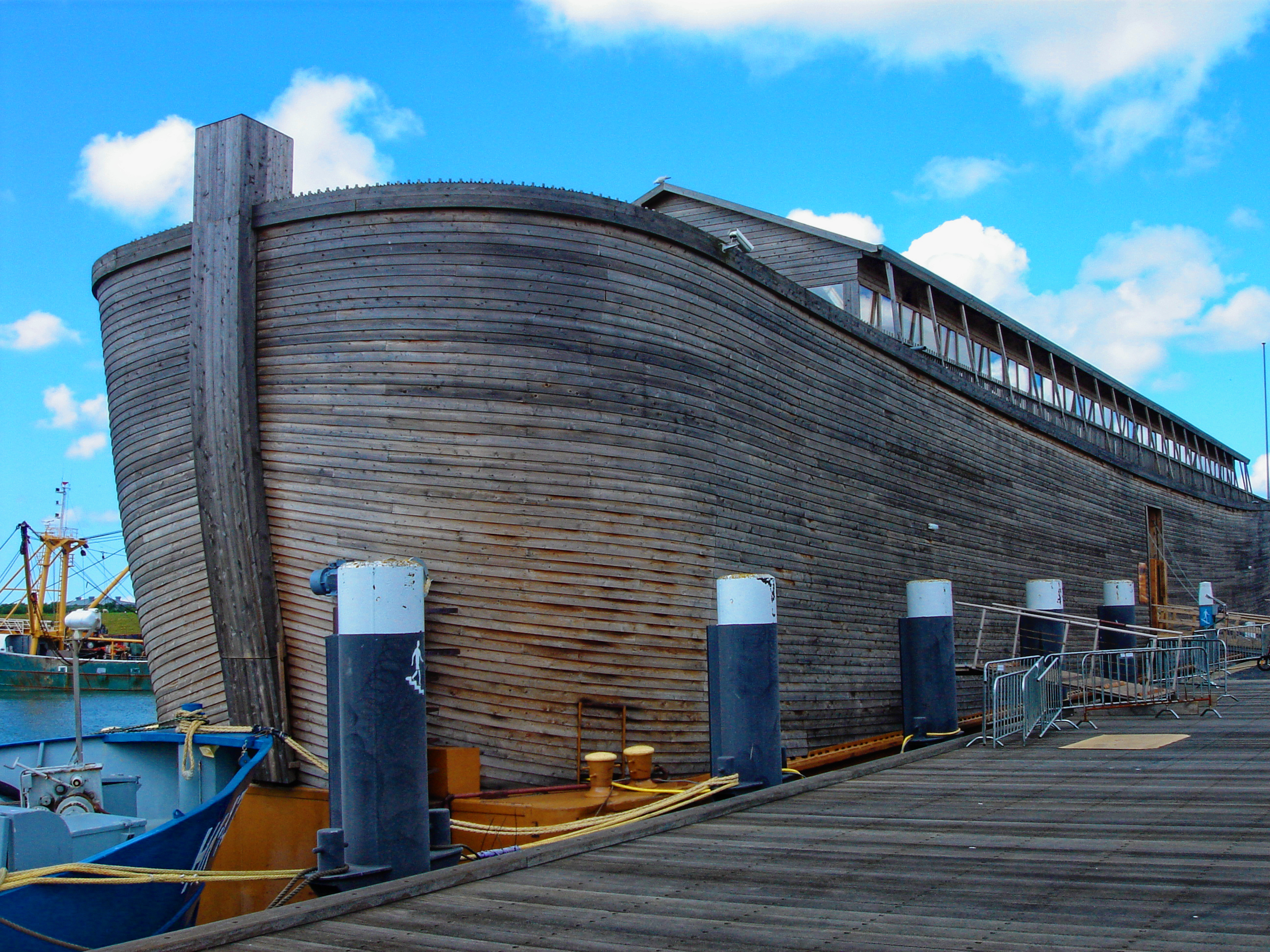 Ancla de barco de madera con travesaño, 24