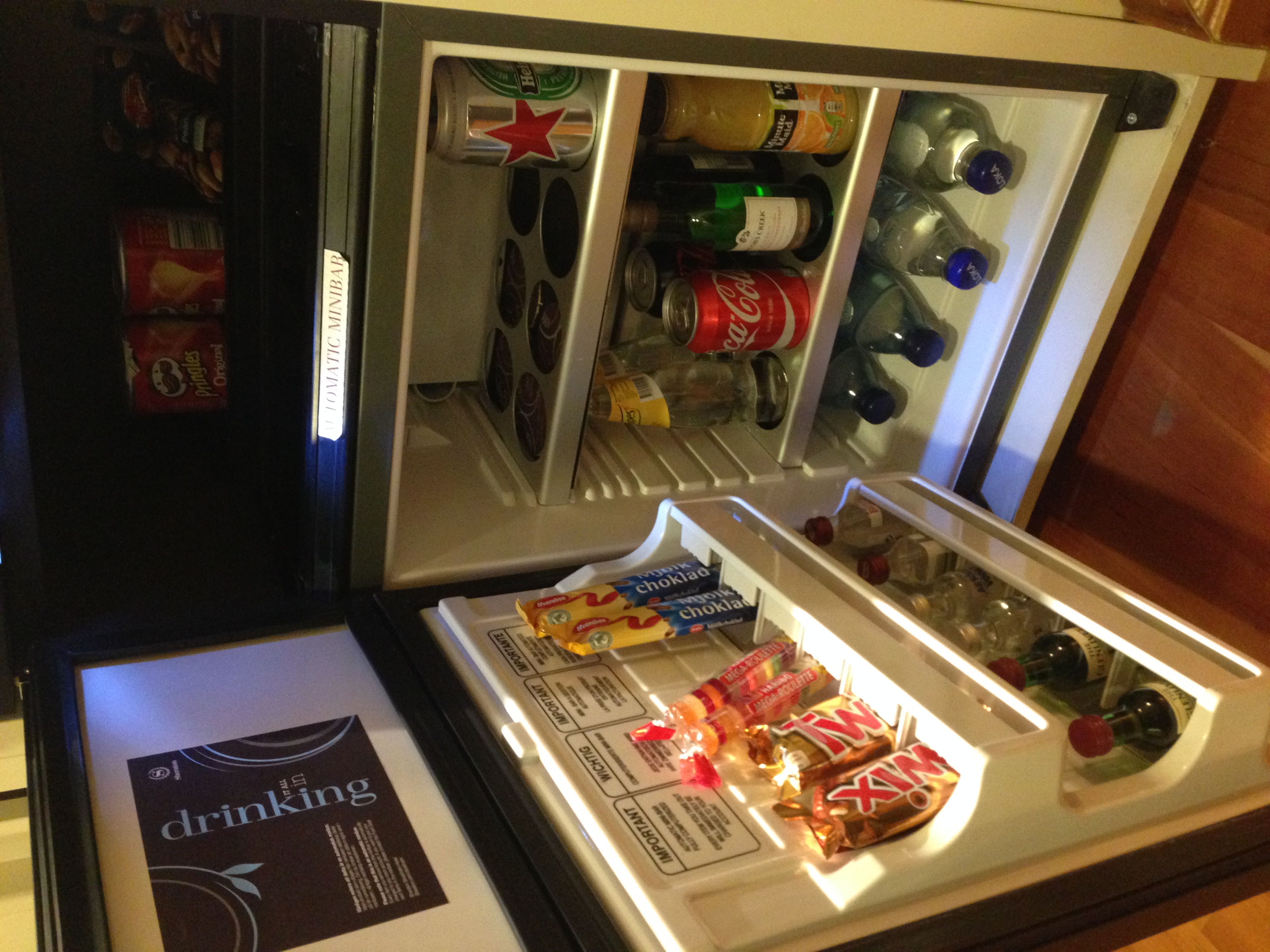 Minibar - Wikipedia