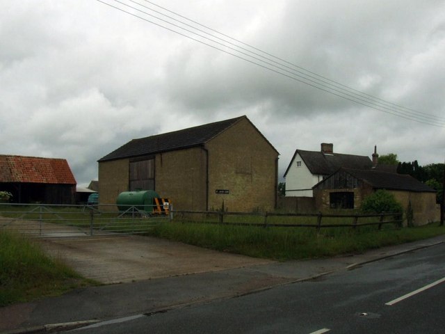 File:St John's Farm - geograph.org.uk - 475765.jpg