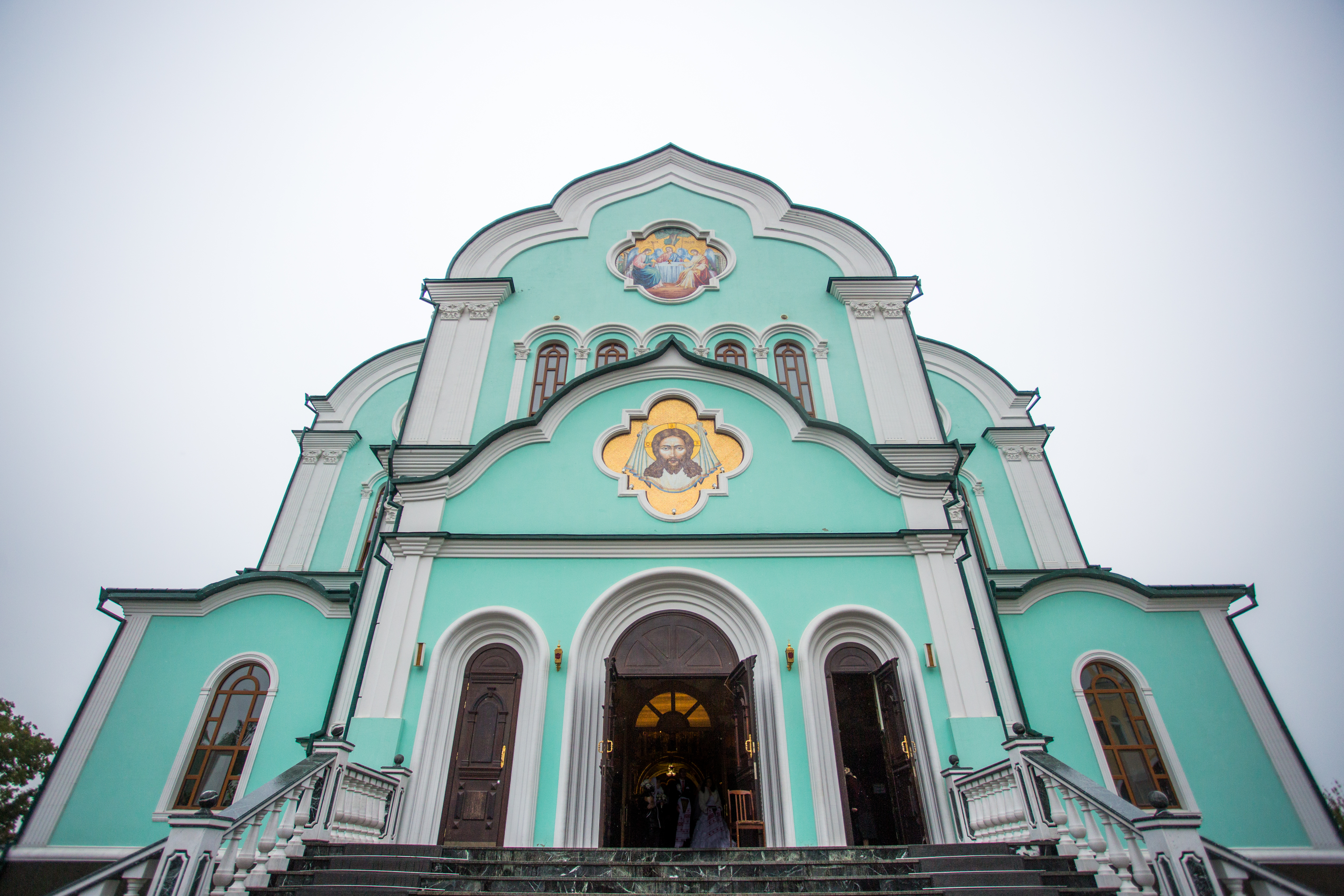 Банченский монастырь. Вознесенский Банченский мужской монастырь.