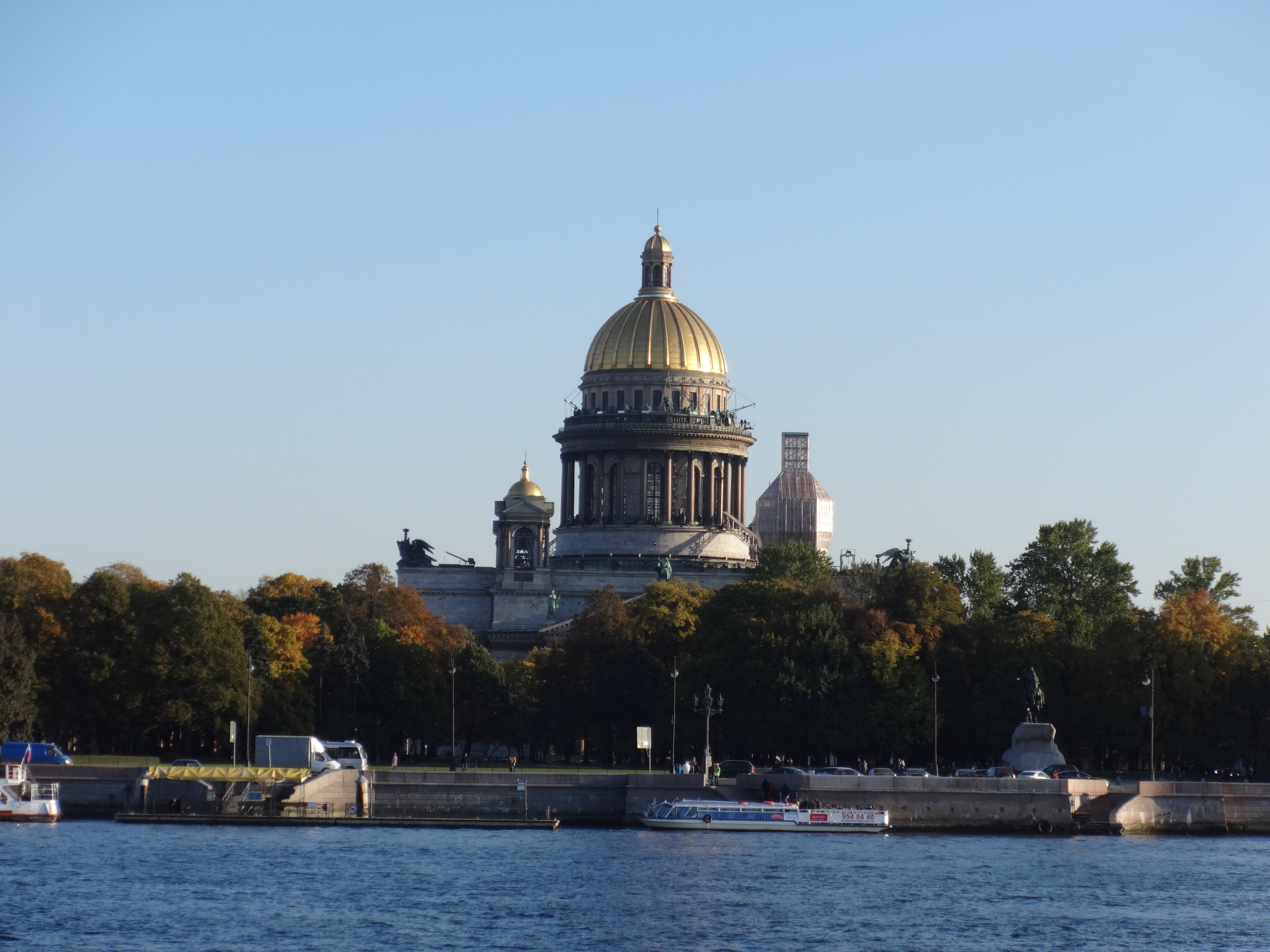 Левый берег спб