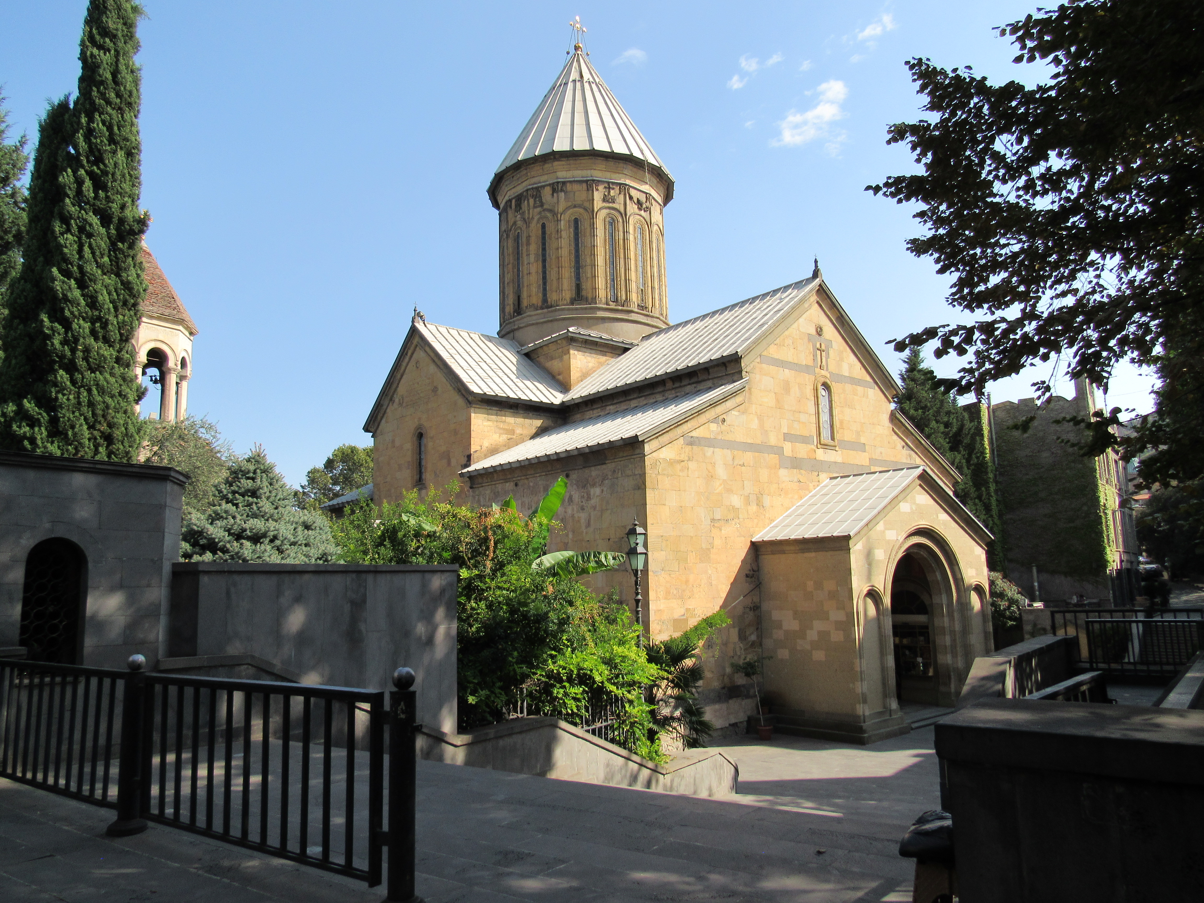 Собор в тбилиси