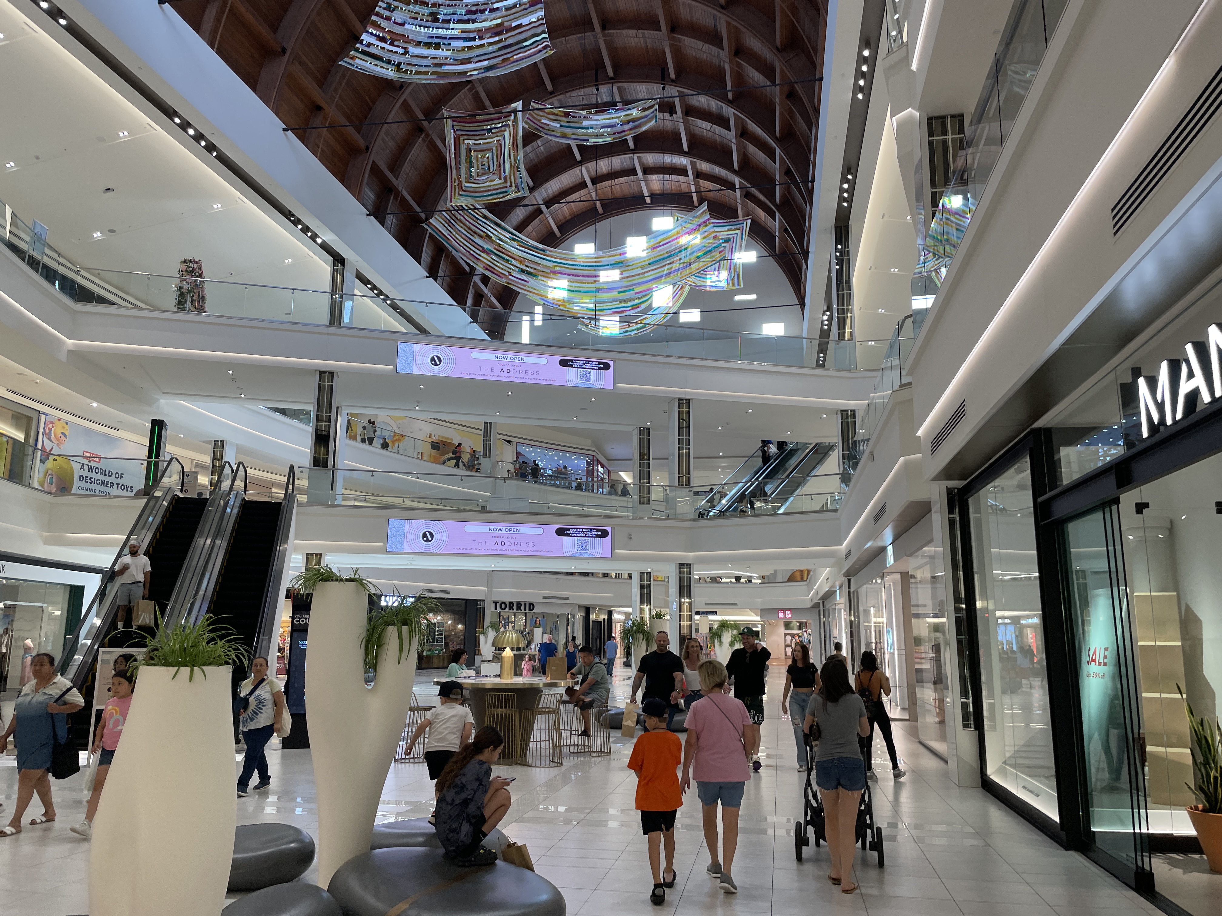 american dream shopping mall