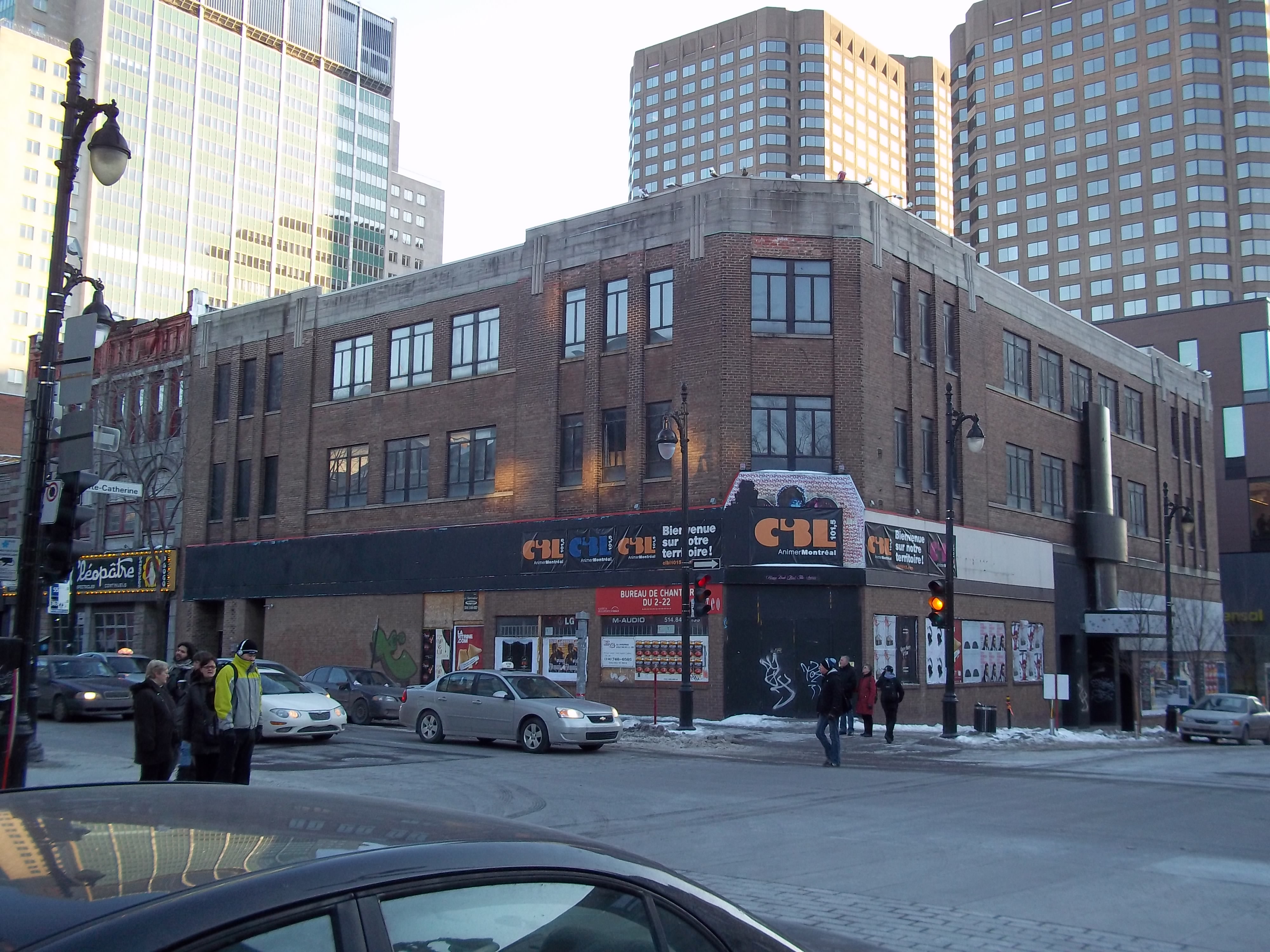 File:Boulevard Saint-Laurent et rue Sainte-Catherine Ouest.JPG ...