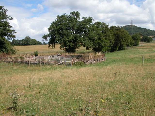 File:Disused reservoir beside the B4521 - geograph.org.uk - 215970.jpg