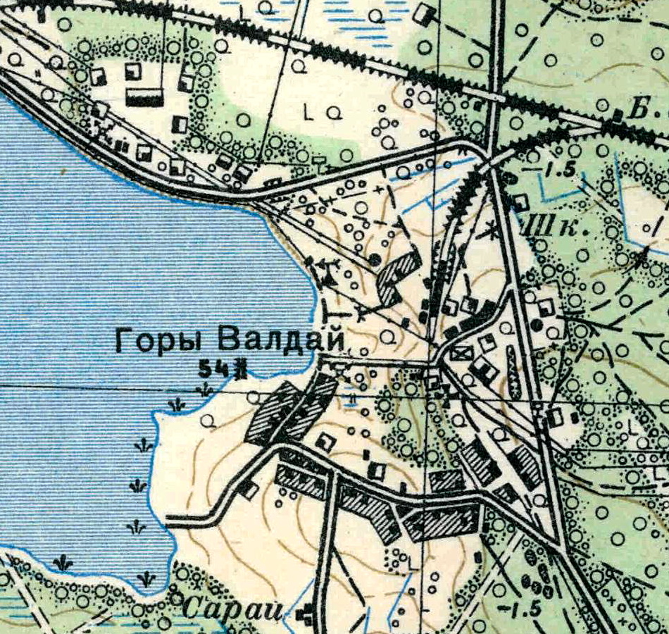 Валдайские горы на карте россии. Гора Валдай Ленинградская область достопримечательности. Усадьба Алютино гора Валдай. Деревня гора Валдай Ломоносовский район. Гора Валдай Церковь.