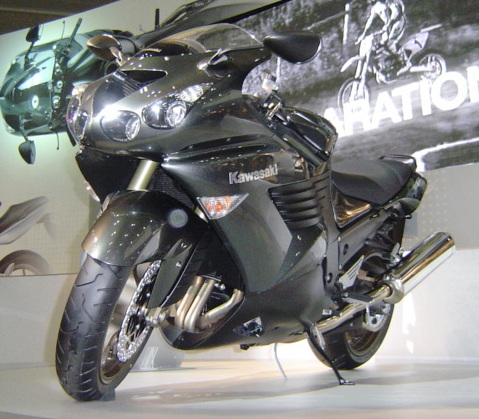 File:Kawasaki ZZR1400 2005TMS.jpg