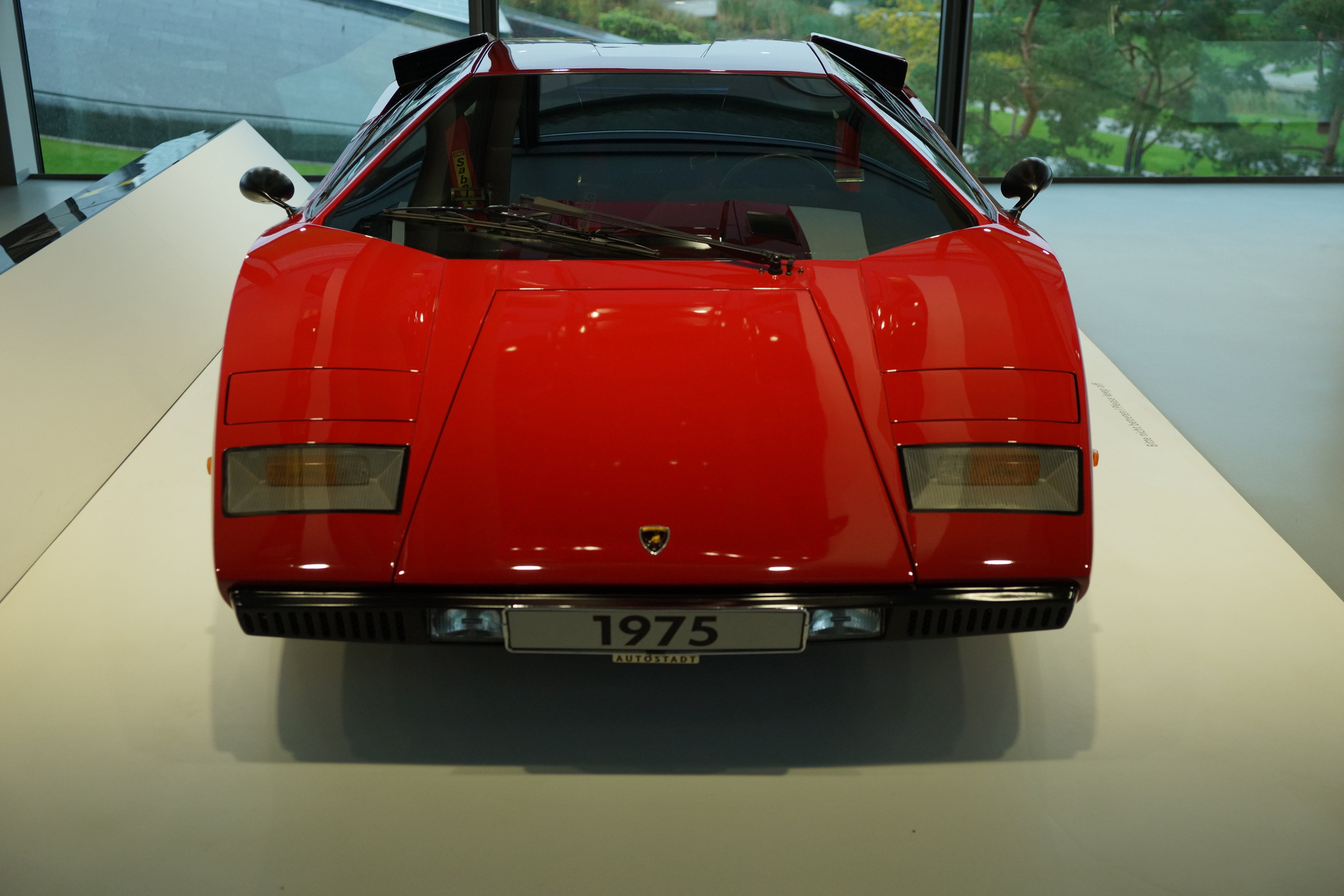 File:Lamborghini countach front  - Wikimedia Commons
